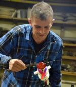 Sněhulák s světle modrou šálou 21-22 cm - Obrázek 3